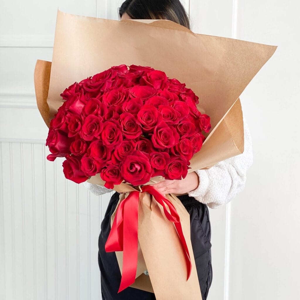 floralbash toronto flower4 scaled 1 5 Places to Buy Beautiful Valentine Flowers & Gifts in Toronto (2023)