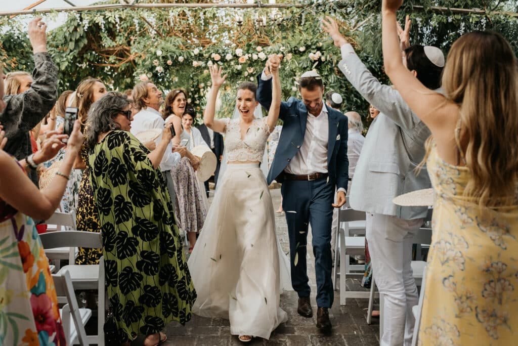 Madsens Greenhouse Wedding C Madsen’s Greenhouse: Stunning Wedding Inspiration & Ideas